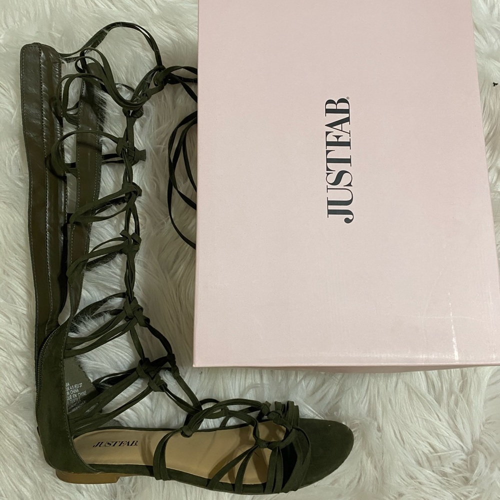 olive “laseninia” lace up sandals (in box)